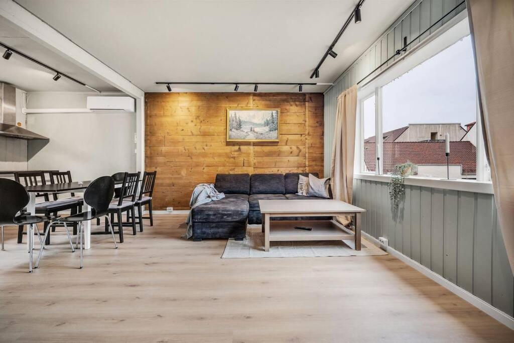 Dinbnb Homes I 4-Bedroom Historical House In Romantic Surroundings Берген Екстериор снимка